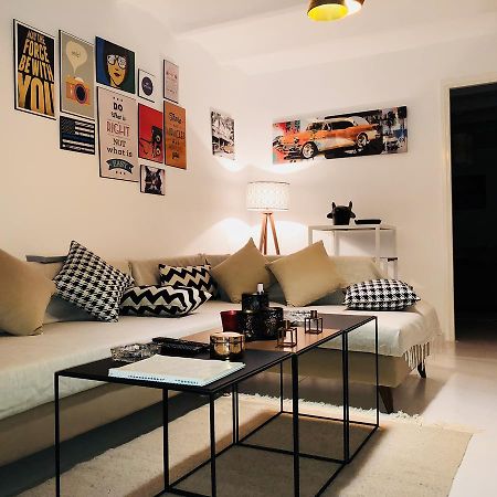 Cosy appart en plein coeur de la Marsa Extérieur photo