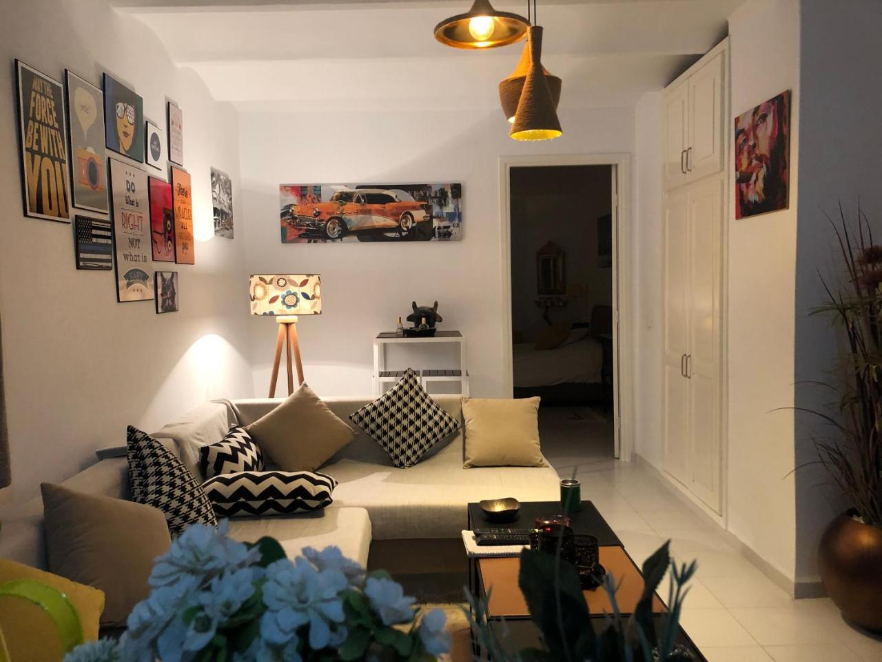 Cosy appart en plein coeur de la Marsa Extérieur photo